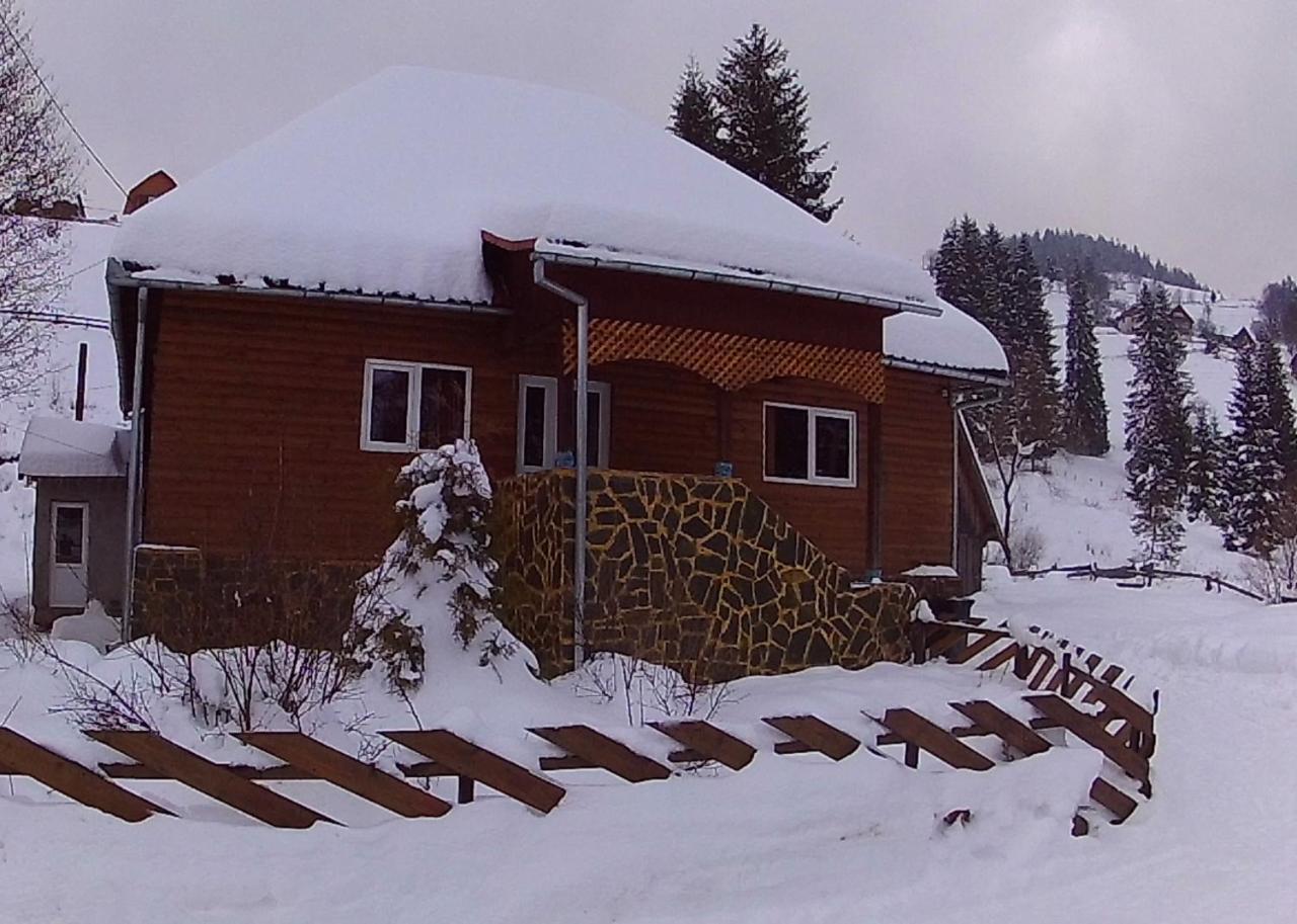 Cabana Aurora Villa Arieseni Exterior photo